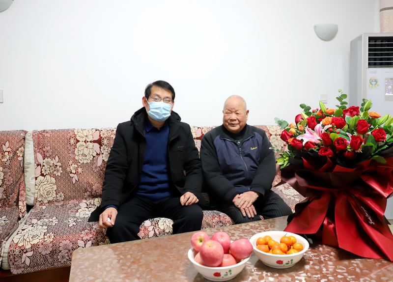 说明: /__local/8/7A/A9/490B46740C8904E784D94F37458_B1666AA2_17585.jpg